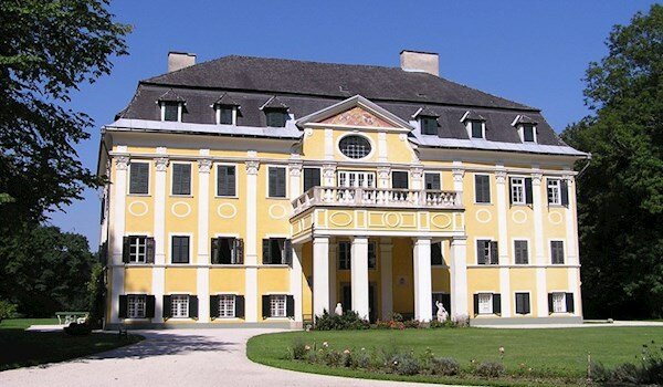 Kunst im Schloss Ebenthal